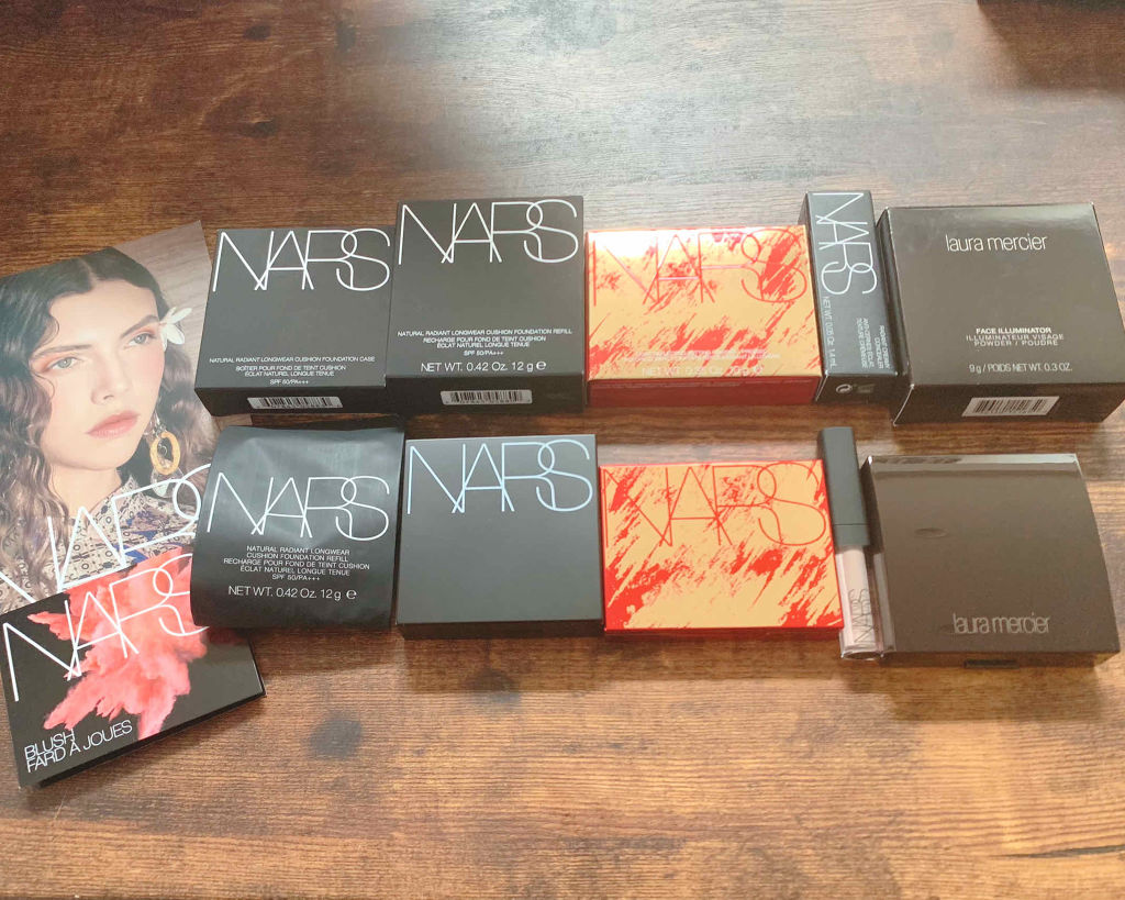 フェイスイルミネーター/ローラ メルシエ/パウダーハイライトを使ったクチコミ（1枚目）