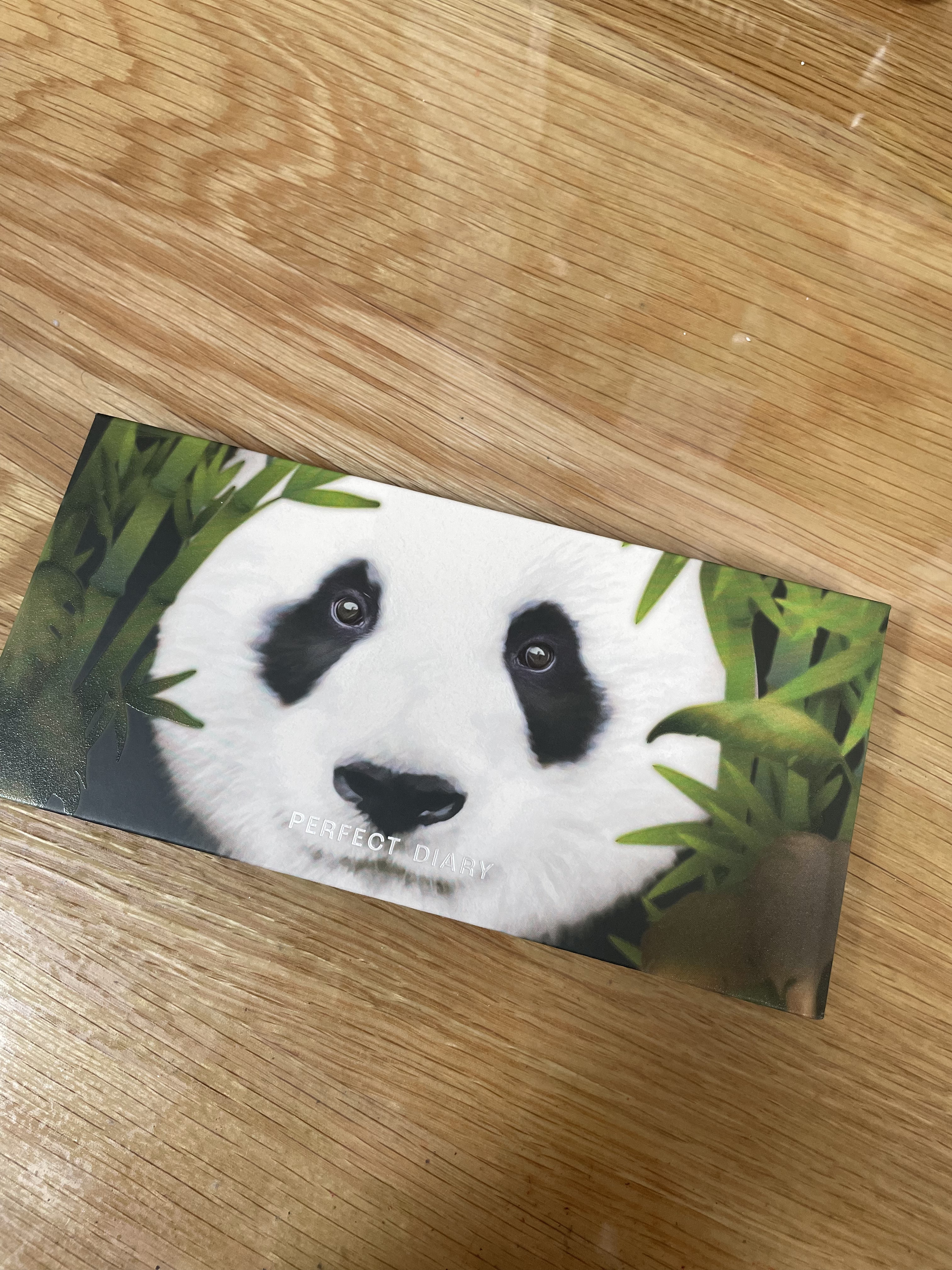 エクスプローラ12色 動物アイシャドウパレット/PERFECT DIARY/アイシャドウパレットを使ったクチコミ（1枚目）