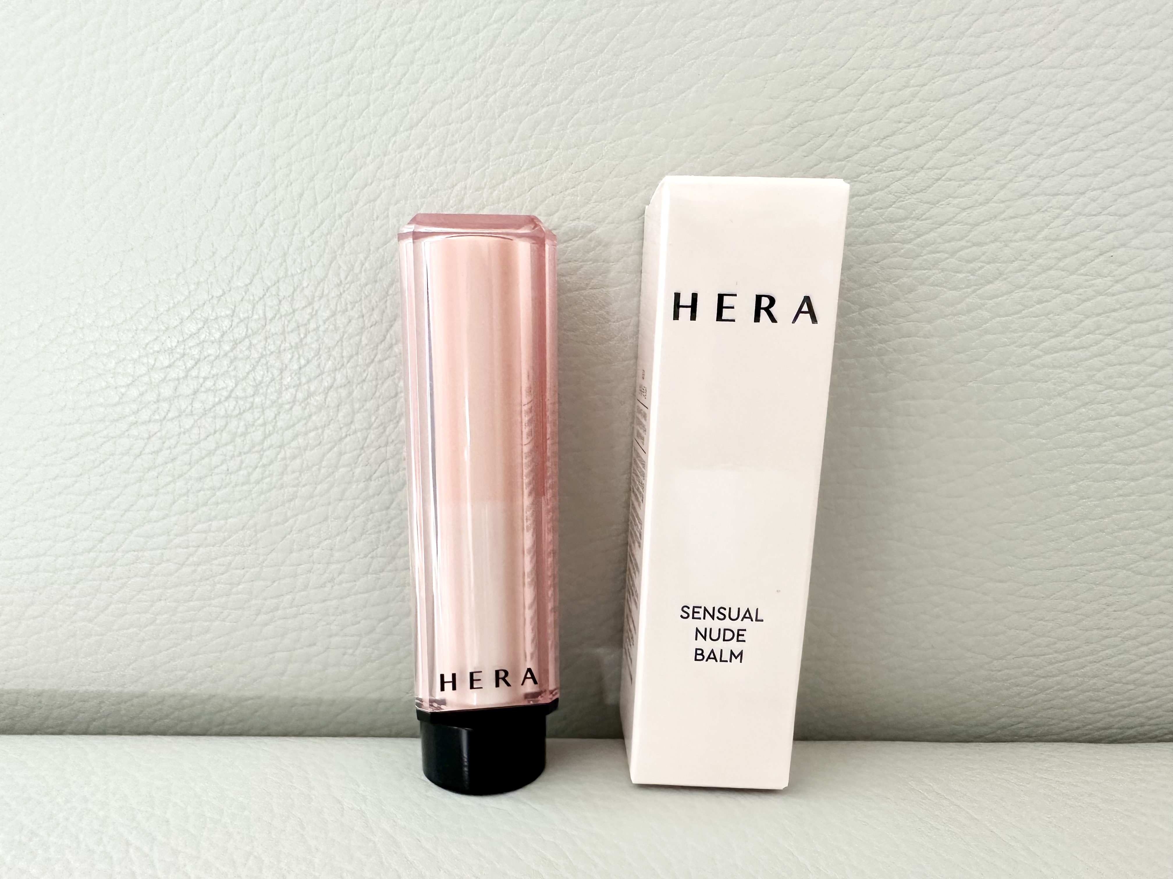 センシュアル ヌードバーム 356 TEMPTING RED/HERA/リップバームを使ったクチコミ（2枚目）