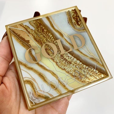 Huda Beauty Gold Obsessions Paletteのクチコミ「☆Hudabeauty 
・Gold Obsessions Palette

ゴールドが.....」（3枚目）