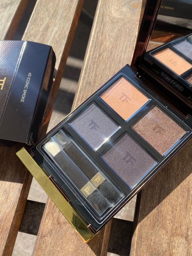 アイ カラー クォード 45 アイコニック スモーク/TOM FORD BEAUTY/アイシャドウパレットを使ったクチコミ（1枚目）