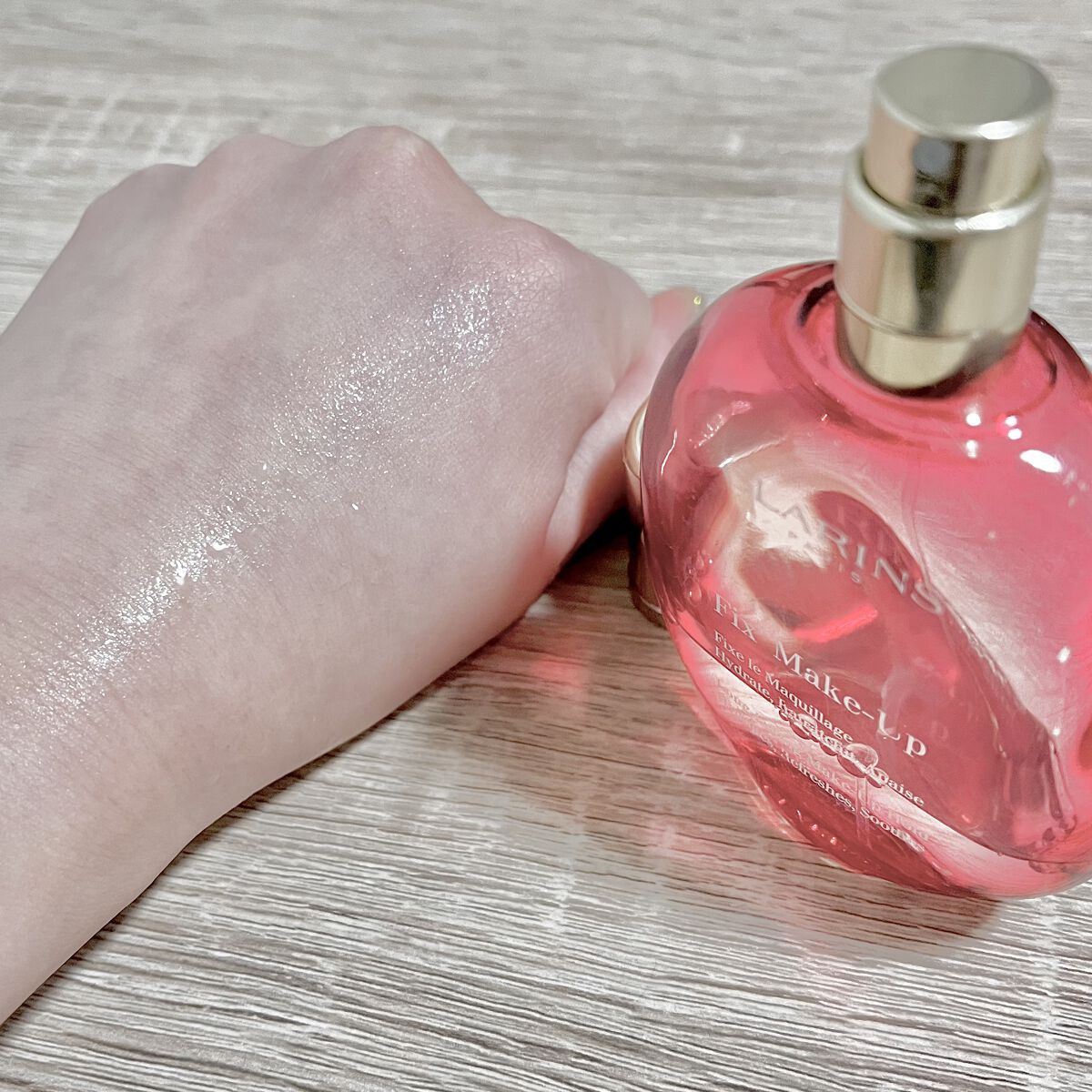 フィックス メイクアップ/CLARINS/ミスト状化粧水を使ったクチコミ（2枚目）