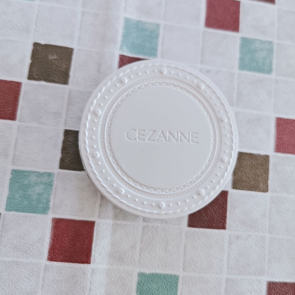 UVクリアフェイスパウダー/CEZANNE/プレストパウダーを使ったクチコミ（1枚目）