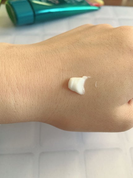 ビューティーチャージ ピーチティーの香り/アトリックス/ハンドクリームを使ったクチコミ(2枚目)