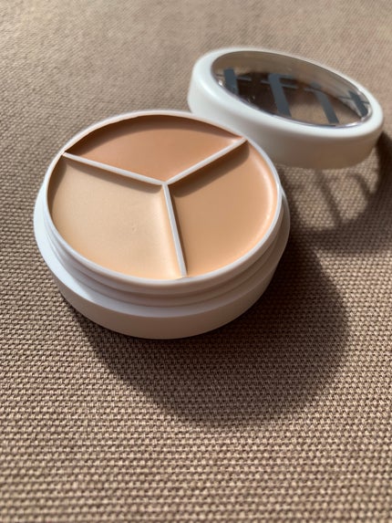 カバーアッププロコンシーラー/TFIT/パレットコンシーラーを使ったクチコミ(4枚目)