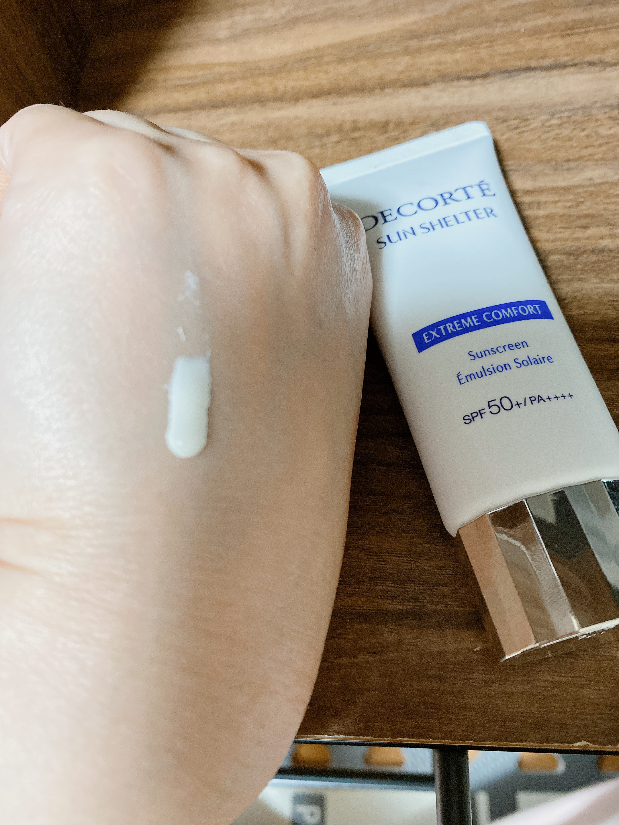 サンシェルター マルチ プロテクション コンフォート 35g/DECORTÉ/日焼け止めミルクを使ったクチコミ（1枚目）