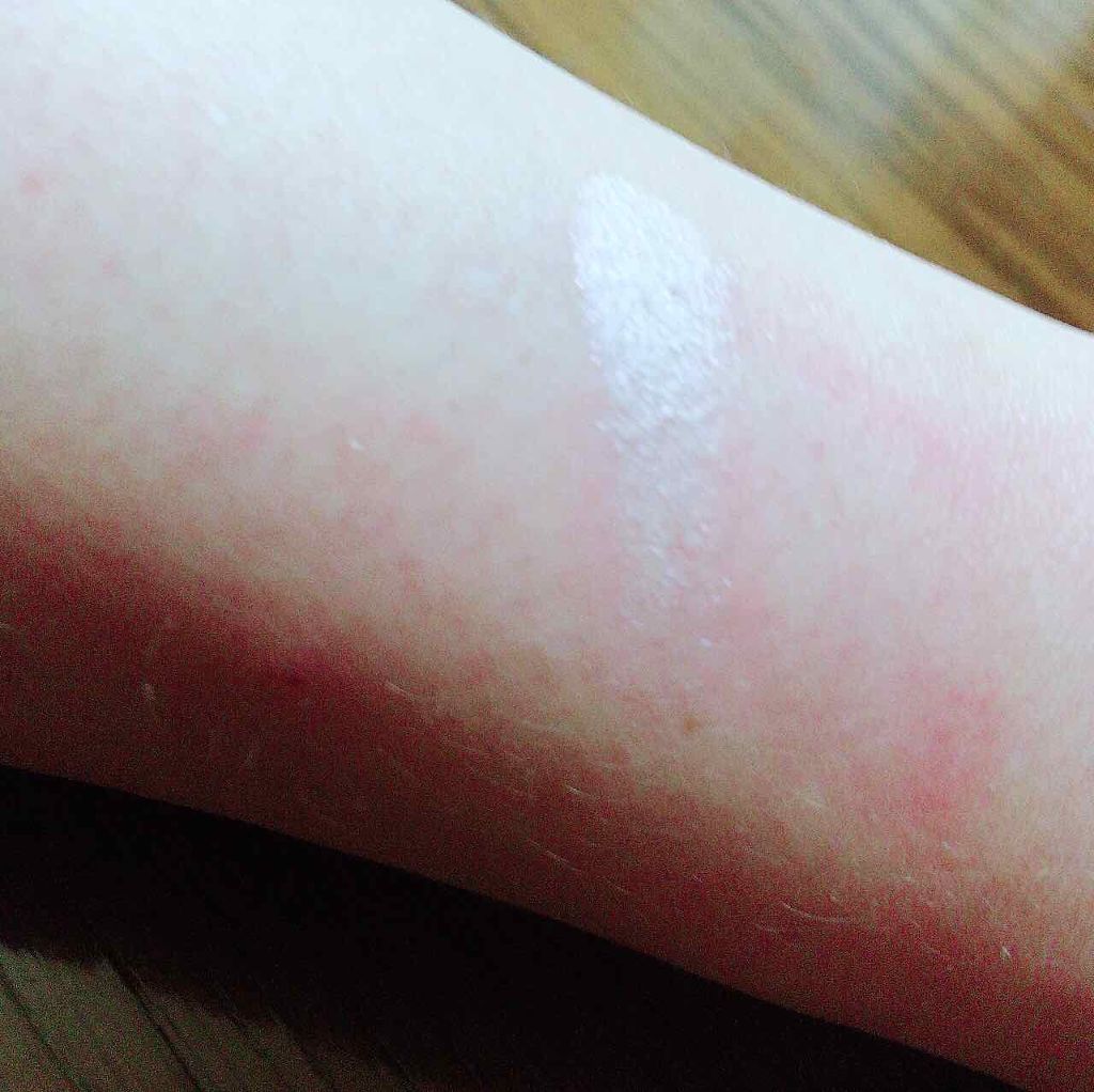 UR GLAM　POWDER EYESHADOW/U R GLAM/単色アイシャドウを使ったクチコミ（3枚目）