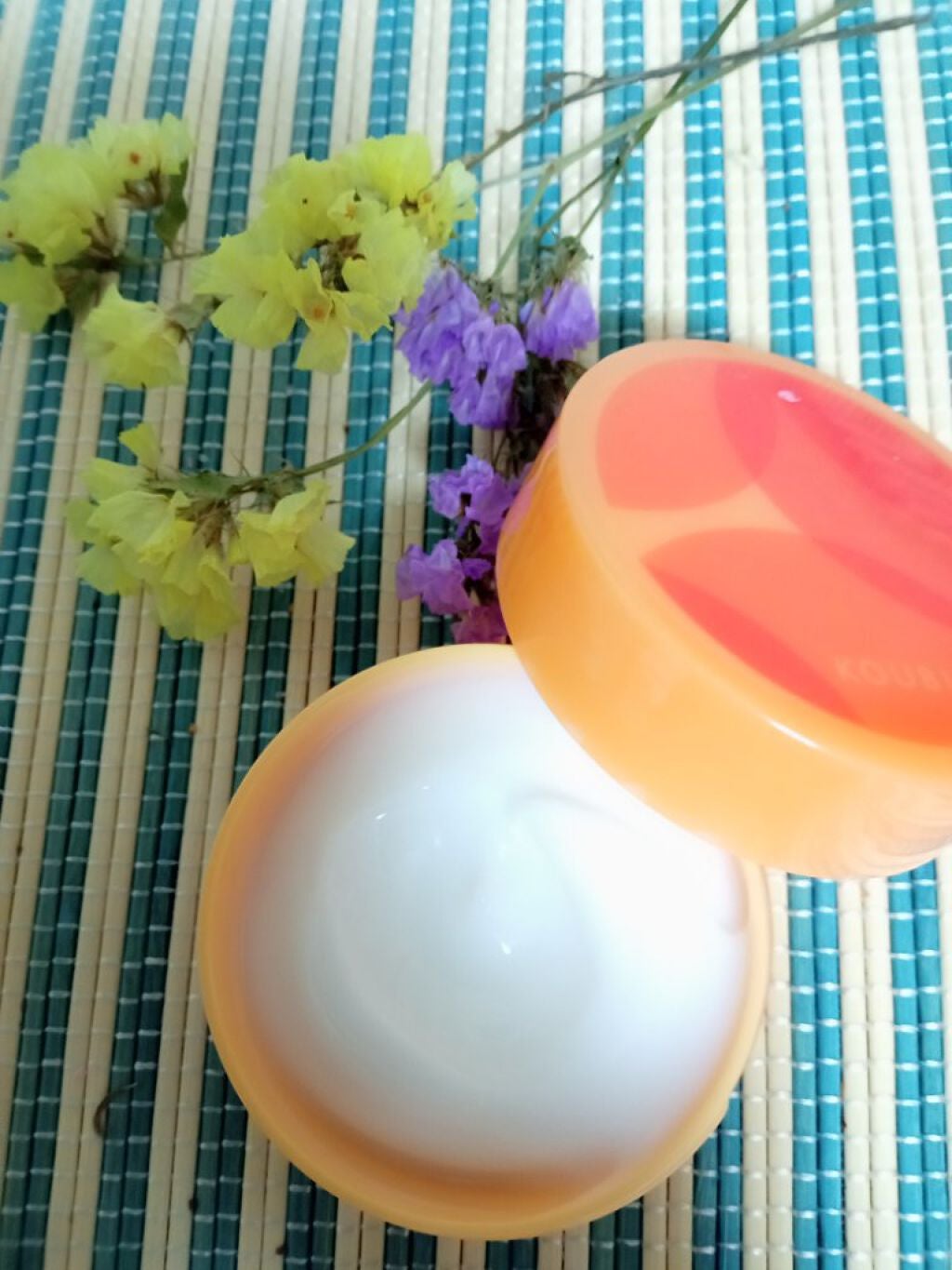 ゆきあきこ on LIPS 「#初買いコスメオルビス酵美人2022夜寝る前に塗るだけ朝の肌が..」(1枚目)