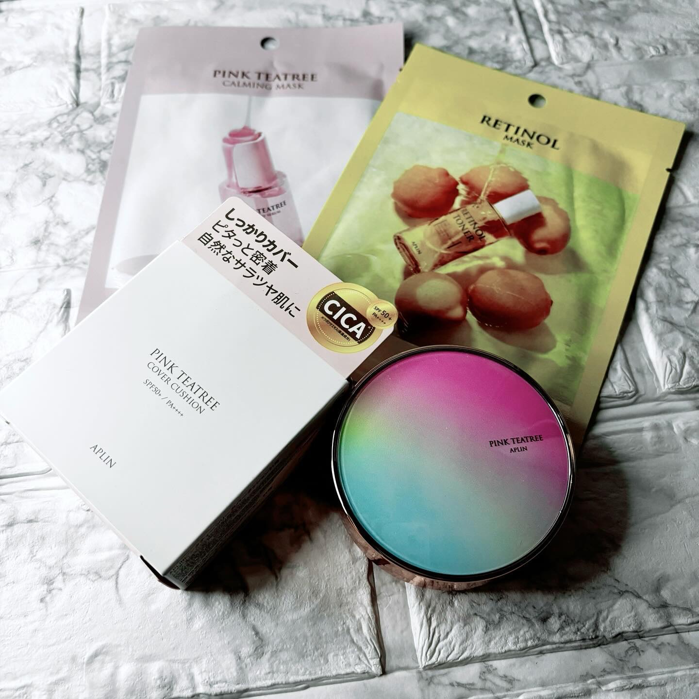 ピンクティーツリーカバークッション 21号 ライトベージュ/APLIN/クッションファンデーションを使ったクチコミ（3枚目）