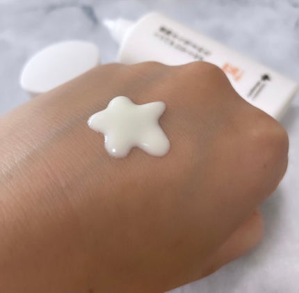 植物から生まれたミツバチUVミルク/アピセラピーコスメティクス/日焼け止めミルクを使ったクチコミ(3枚目)