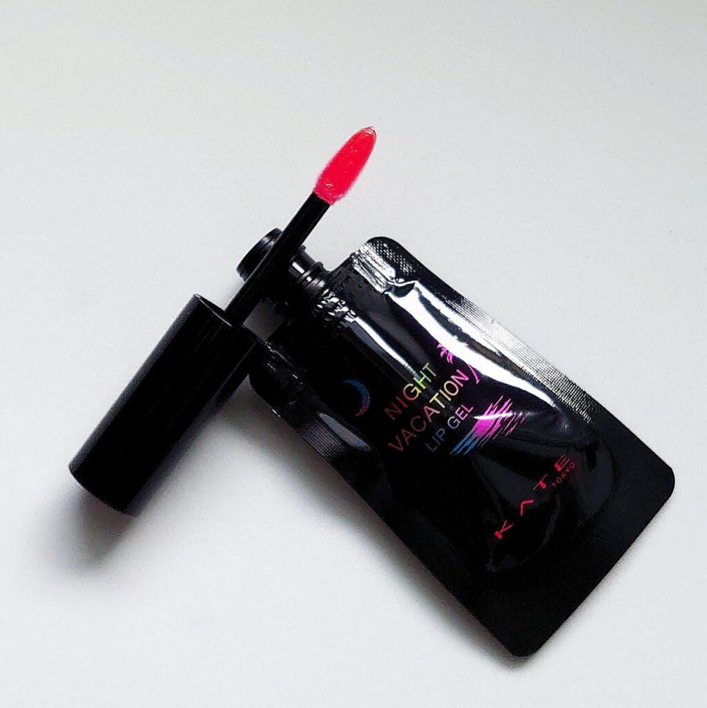 ナイトバカンスリップジェル/KATE/口紅を使ったクチコミ(2枚目)