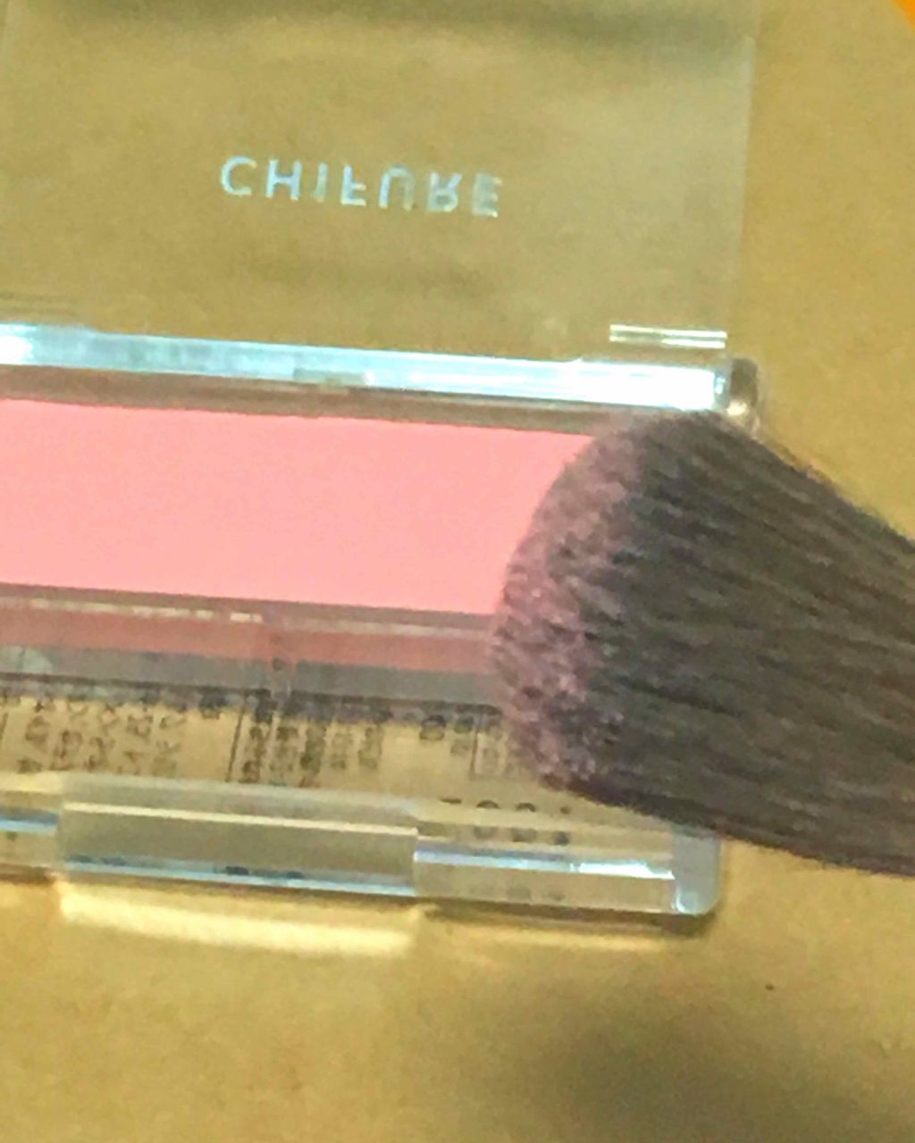 チーク カラー(ブラシ付)/ちふれ/パウダーチークを使ったクチコミ（3枚目）