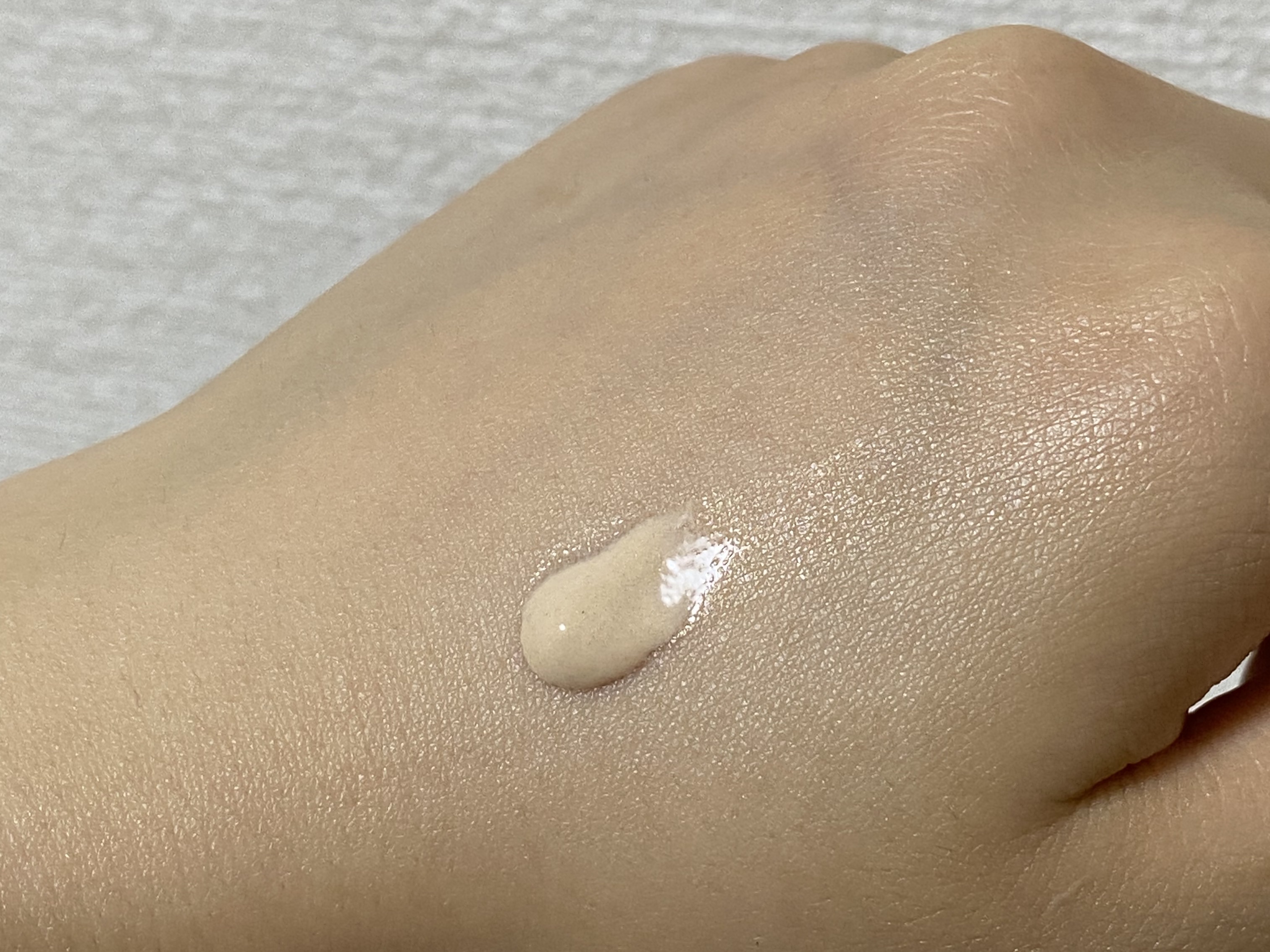 スキンアクア トーンアップUVエッセンス/スキンアクア/日焼け止めクリームを使ったクチコミ（3枚目）