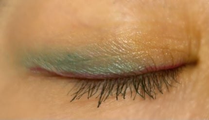 アナ スイ ヴィヴィッド アイカラー/ANNA SUI/パウダーアイシャドウを使ったクチコミ(4枚目)