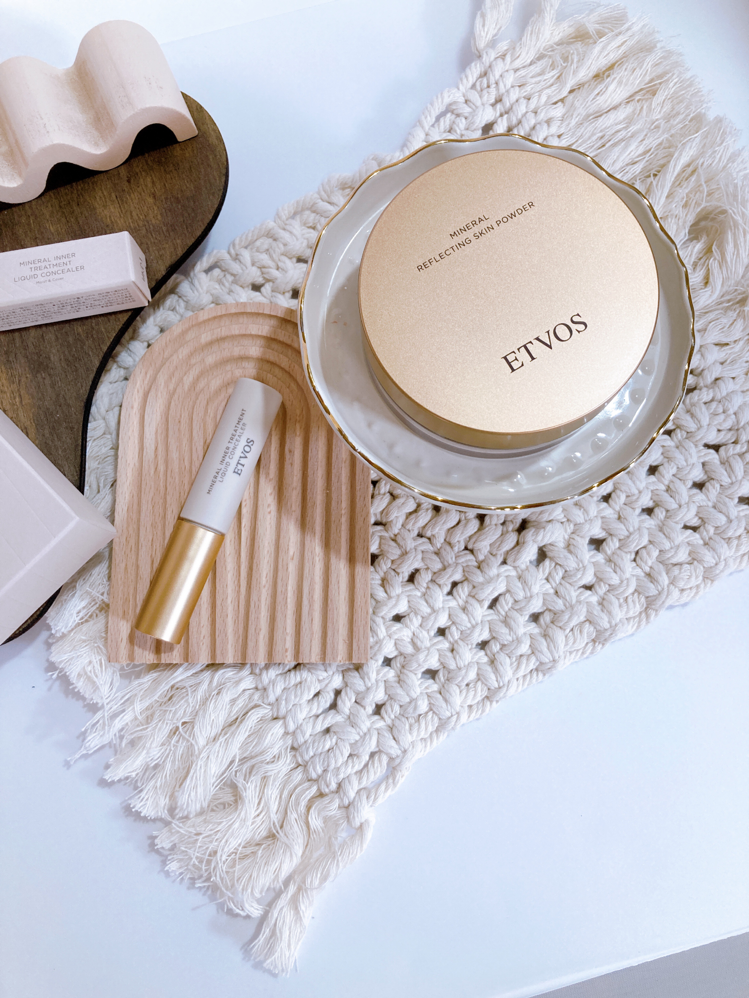 ミネラルインナートリートメントリキッドコンシーラー/エトヴォス/リキッドコンシーラーを使ったクチコミ（1枚目）