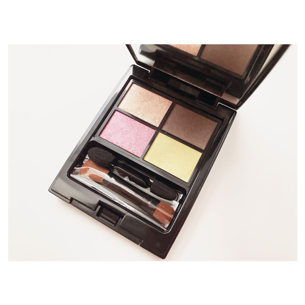 ミネラルクラッシィシャドー/エトヴォス/アイシャドウパレットを使ったクチコミ（1枚目）