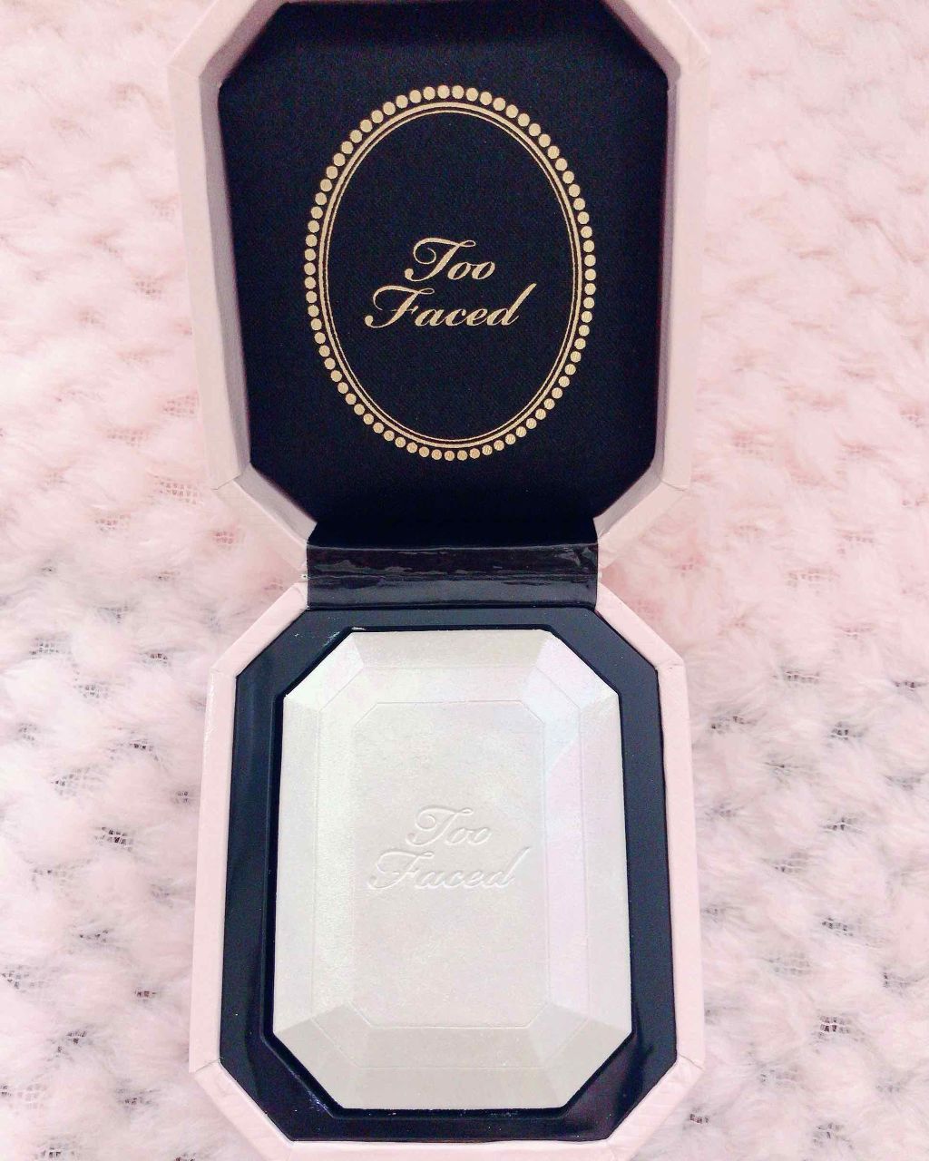 ダイヤモンドライト ハイライター ブラシ/Too Faced/メイクブラシを使ったクチコミ（2枚目）