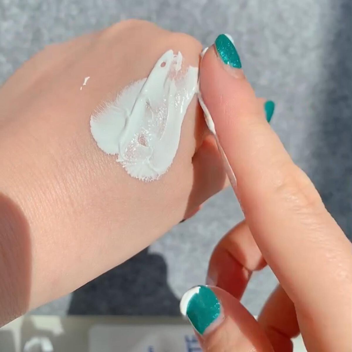 薬用ホワイトコンク ホワイトニングCC CII/ホワイトコンク/ボディクリームを使ったクチコミ(4枚目)