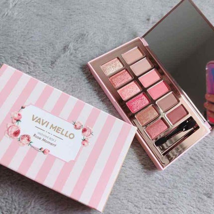 バレンタインボックス3ローズモーメント/VAVI MELLO/アイシャドウパレットを使ったクチコミ(1枚目)