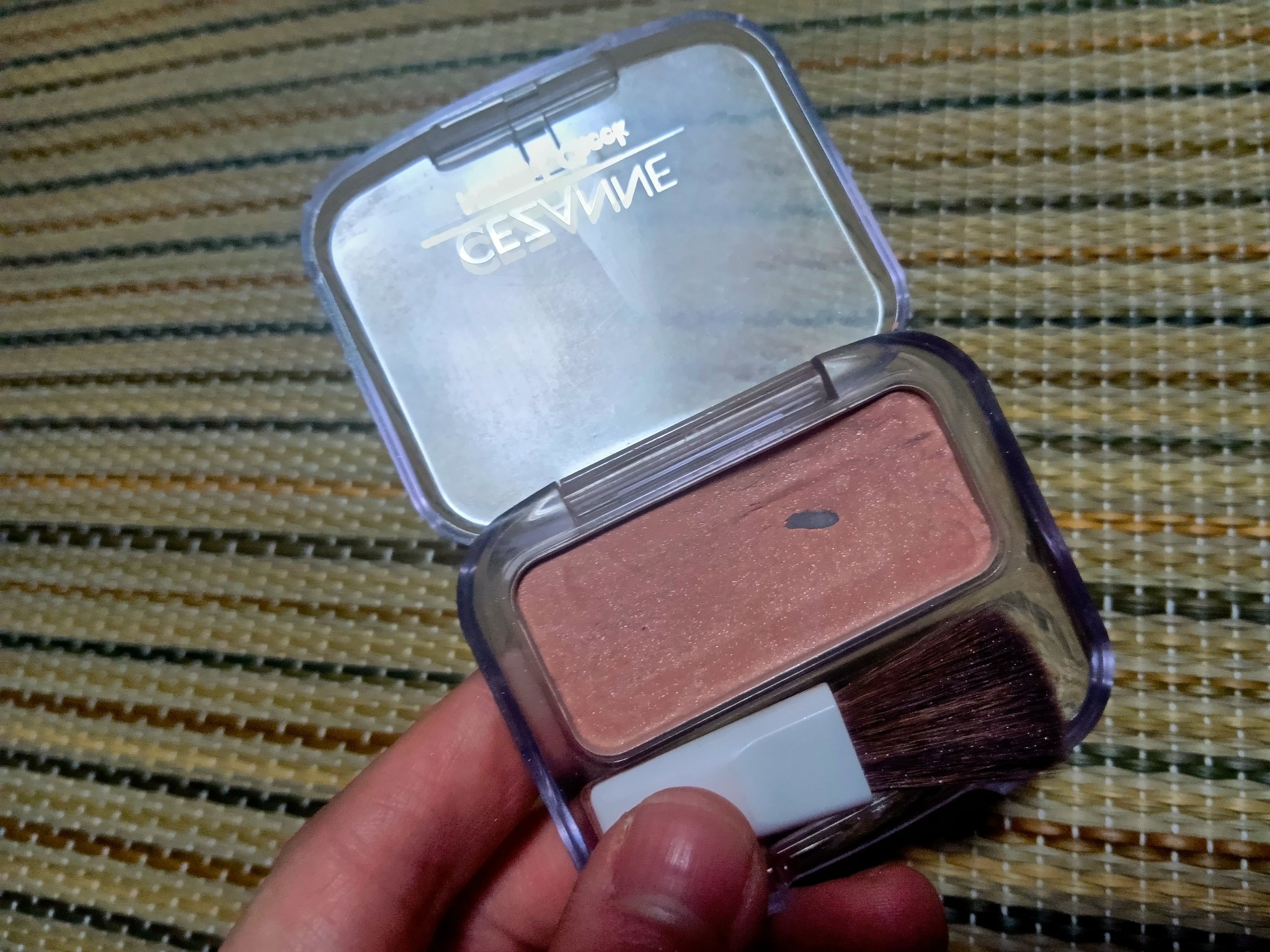 ナチュラル チークN/CEZANNE/パウダーチークを使ったクチコミ（3枚目）