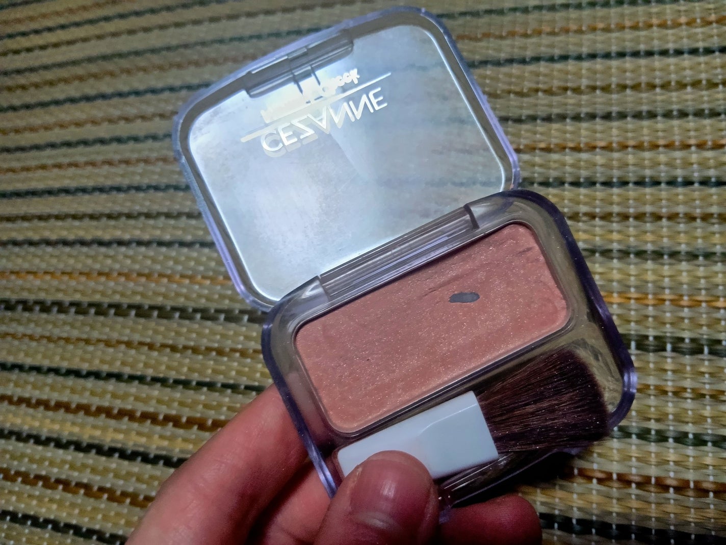 ナチュラル チークN/CEZANNE/パウダーチークを使ったクチコミ(3枚目)