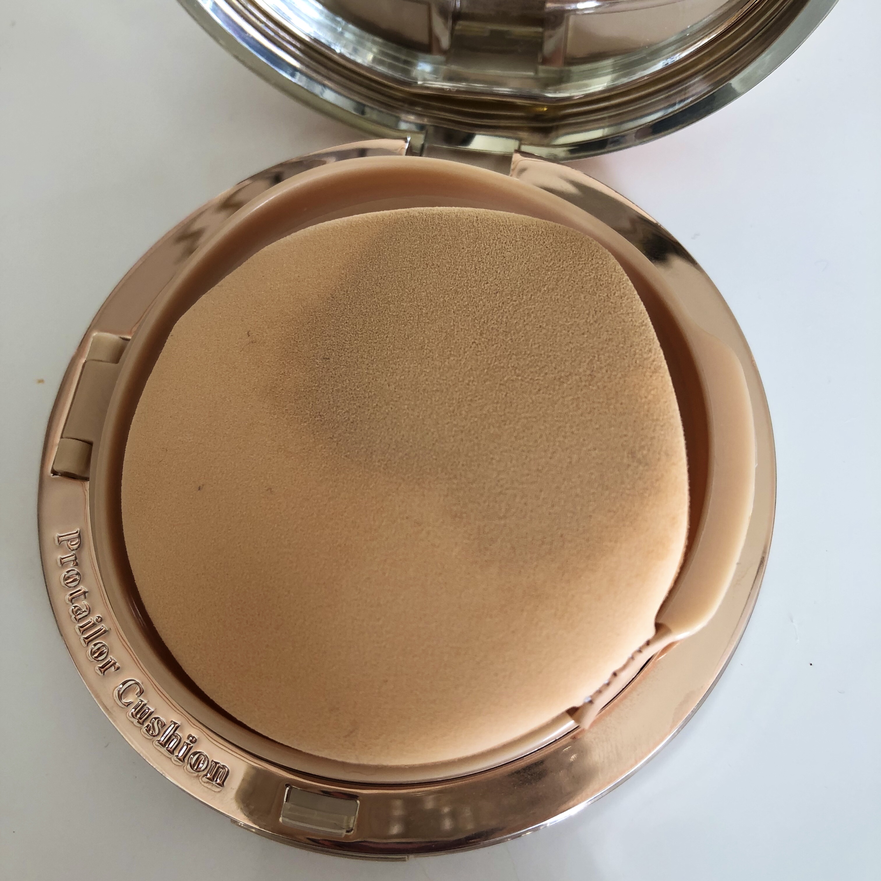 プロテーラービーグロウクッション ニュークラス 21 アイボリー/espoir/クッションファンデーションを使ったクチコミ（3枚目）