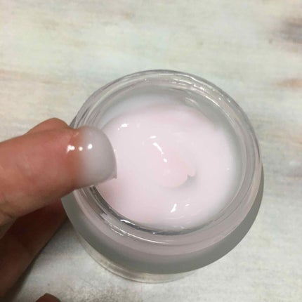 ローズウォーター スリーピングマスク/FEMMUE/フェイスクリームを使ったクチコミ(3枚目)