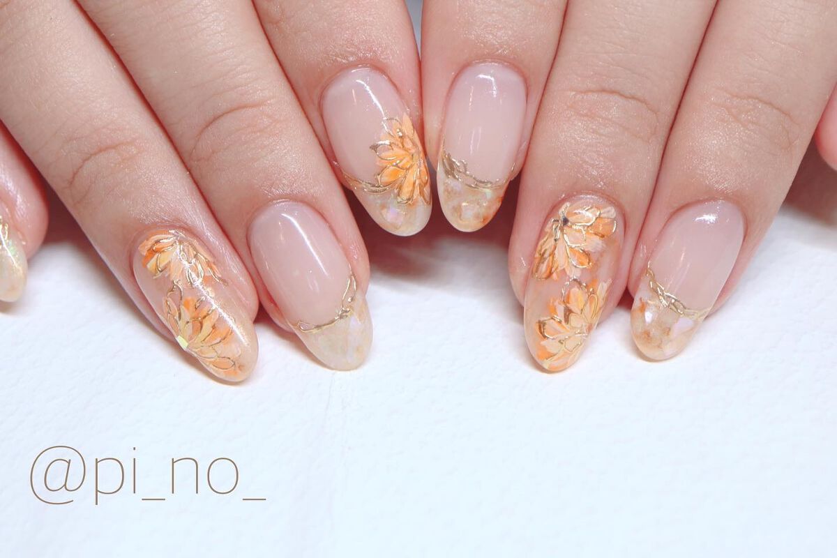 #お花ネイル,#フラワーネイル,#綺麗めネイル,#オレンジネイルのネイルデザイン