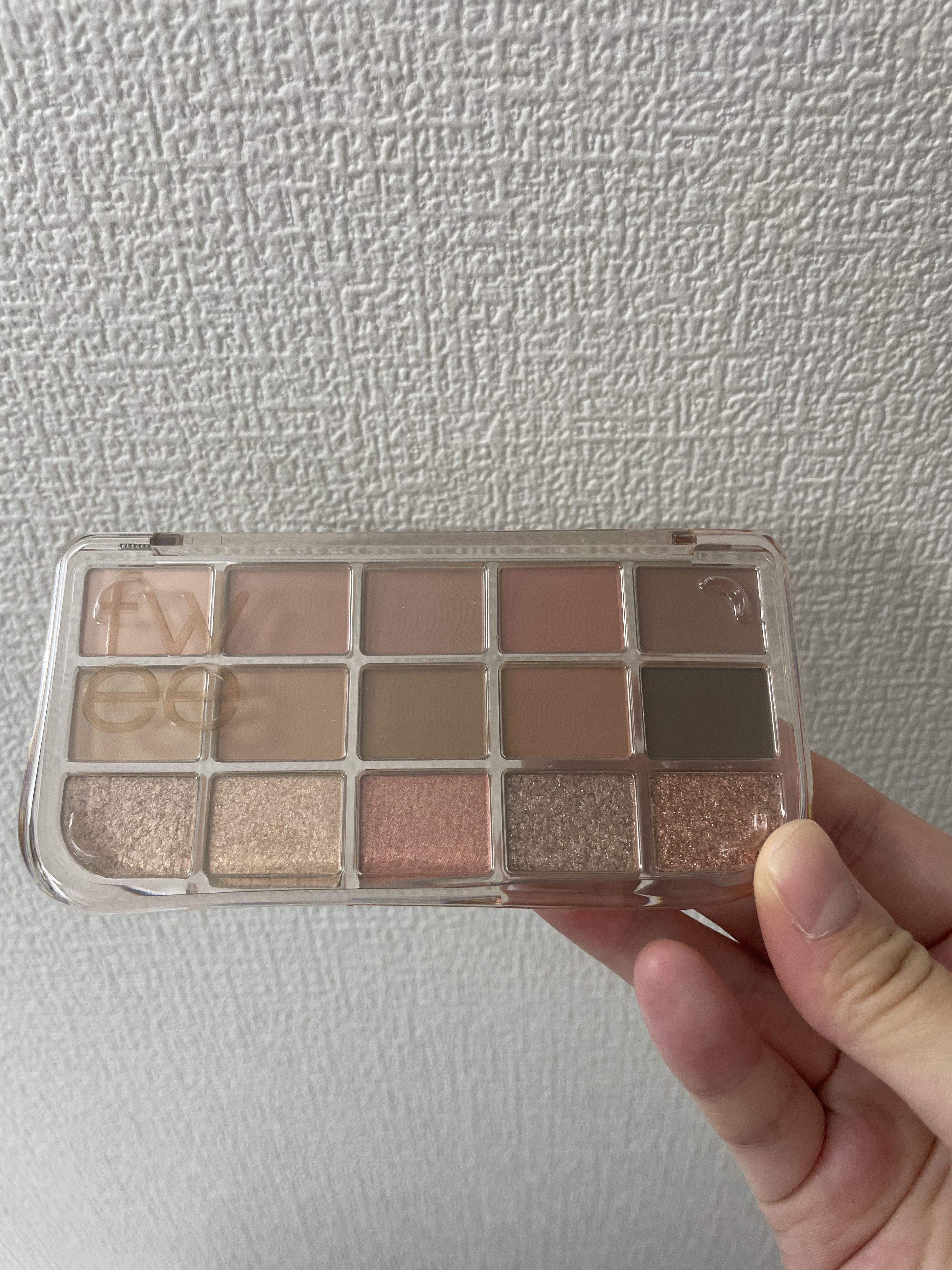 フィー モアムードアイパレット/fwee/アイシャドウパレットを使ったクチコミ（1枚目）