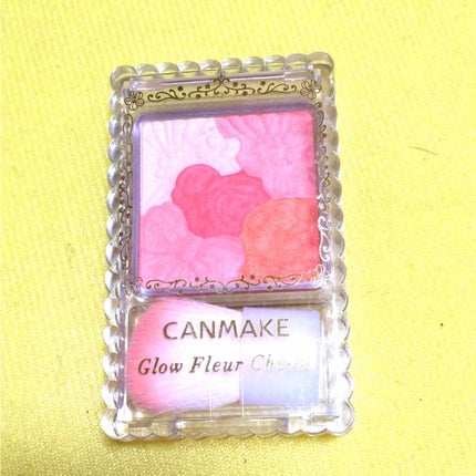 グロウフルールチークス/キャンメイク/パウダーチークを使ったクチコミ(1枚目)