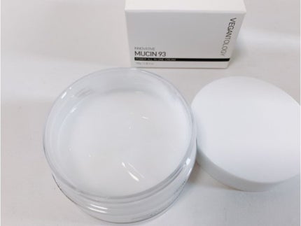 VEGAN TOLOGY INNOVATIVE MUCIN97 POWER SERUMのクチコミ「以前 #ビーガントロジー 角質ケアパッドと水分アンプルをレビューしながら優しい価格の #ビーガ.....」(1枚目)