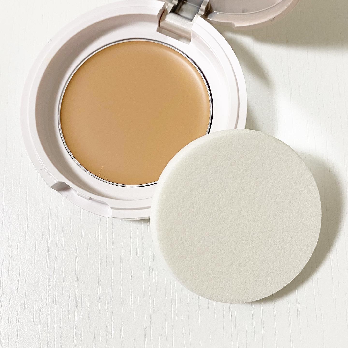 リズムシームレスウェア/TWANY/化粧下地を使ったクチコミ（2枚目）