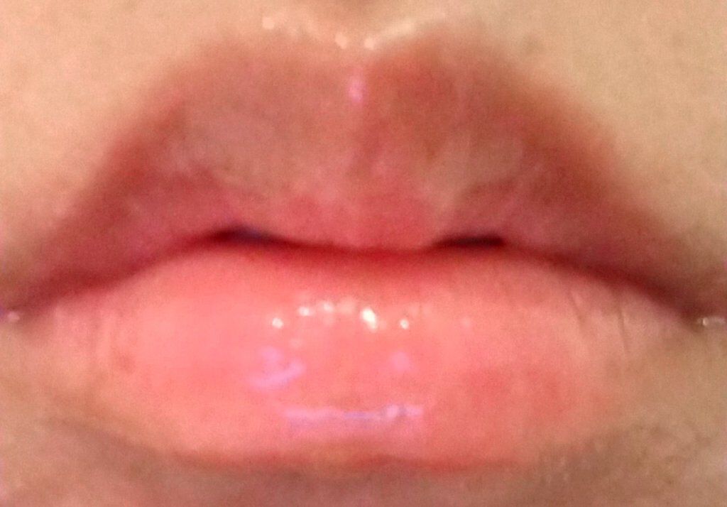 ニベア ディープモイスチャーリップ/ニベア/リップクリームを使ったクチコミ（2枚目）