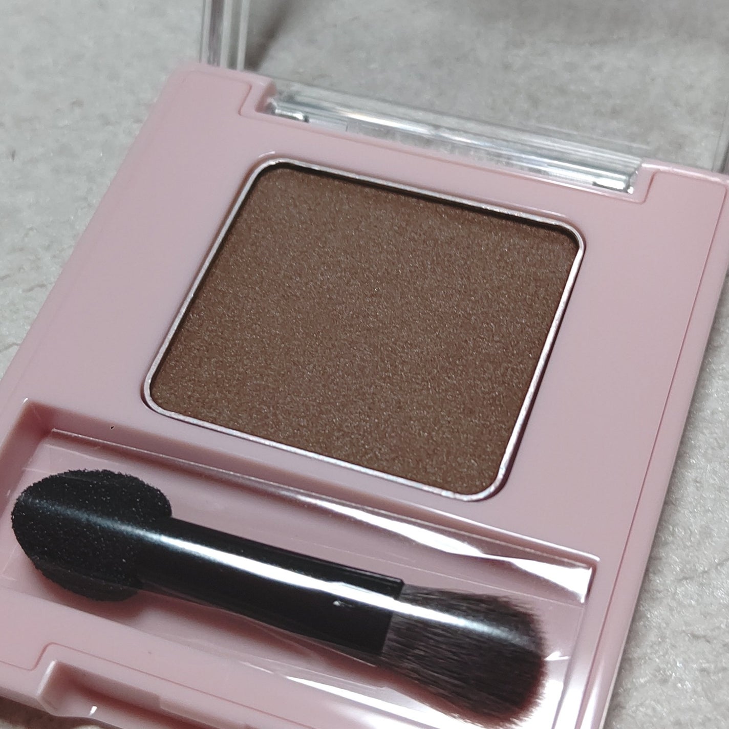 フーミー シングルアイシャドウ/WHOMEE/単色アイシャドウを使ったクチコミ(3枚目)