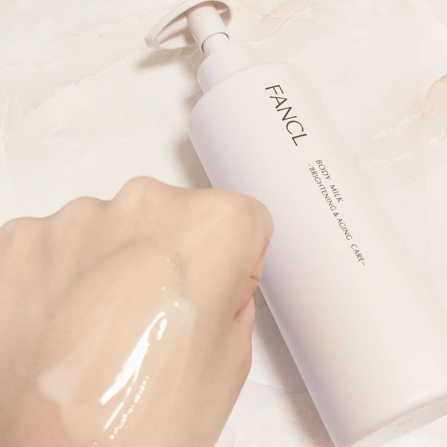 ボディミルク ブライトニング&エイジングケア<医薬部外品>/ファンケル/ボディミルクを使ったクチコミ(3枚目)