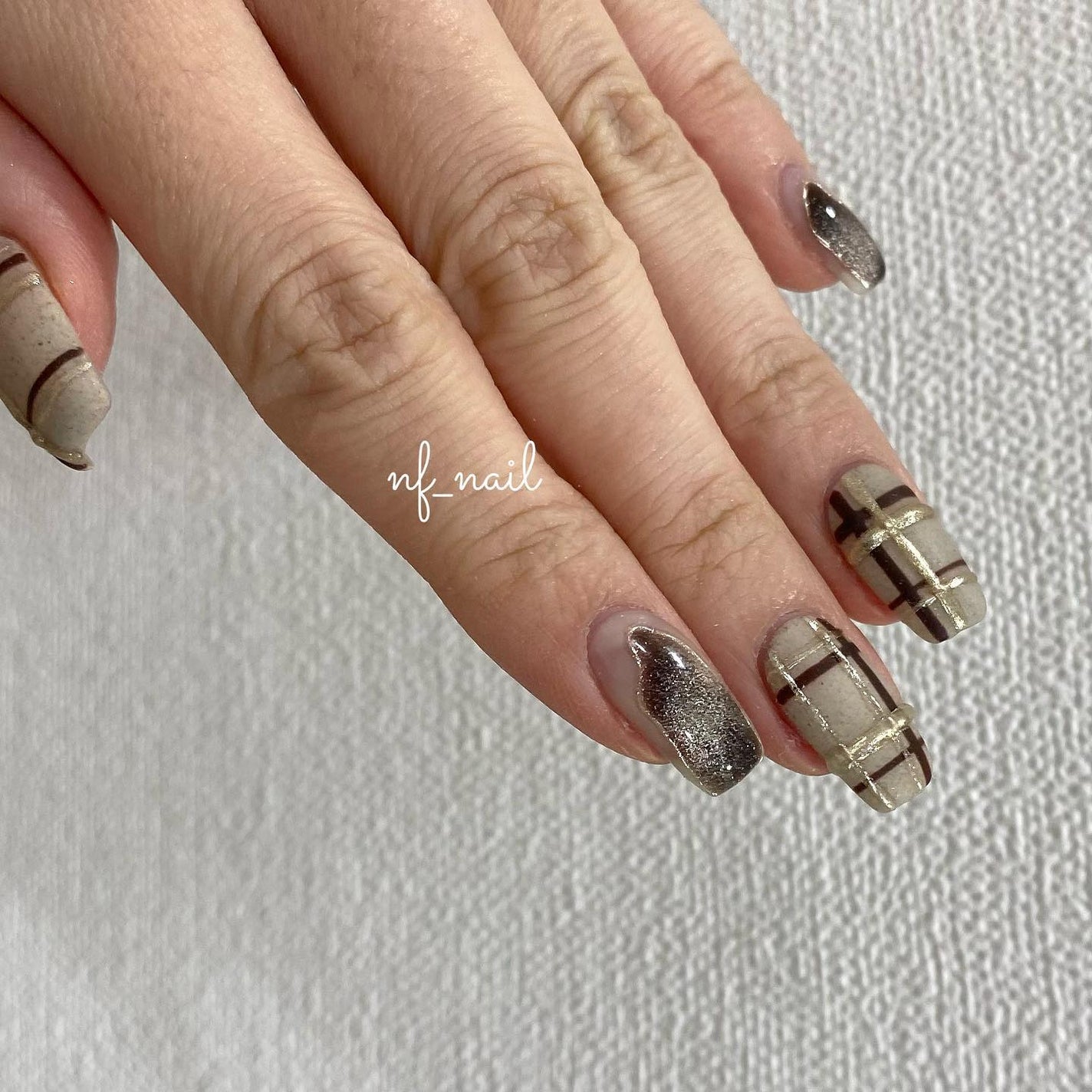 Natsumi◎nailist on LIPS 「magnet.チェック柄🧣.#ネイル#ネイルデザイン#ネイ..」(2枚目)