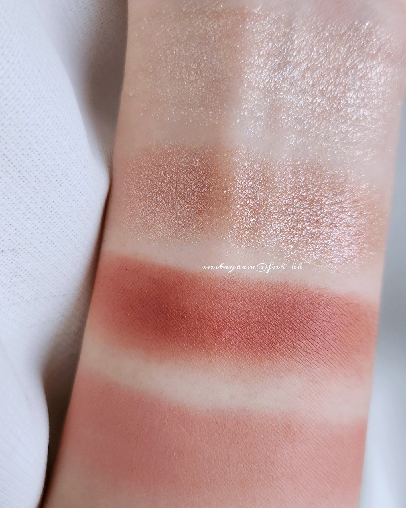 クチュール ミニ クラッチ/YVES SAINT LAURENT BEAUTE/アイシャドウパレットを使ったクチコミ(5枚目)