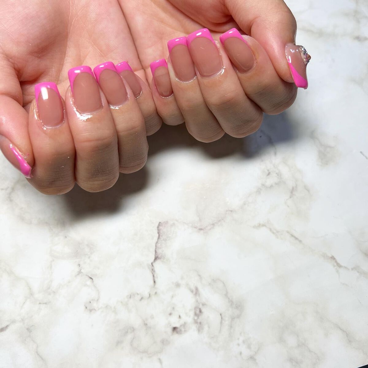 cst on LIPS 「#フレンチネイル#ピンクネイル#pinknails#キティちゃ..」(1枚目)