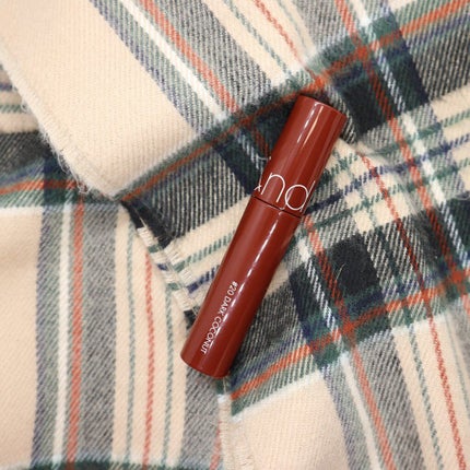 ジューシーラスティングティント/rom&nd/リップティントを使ったクチコミ(5枚目)