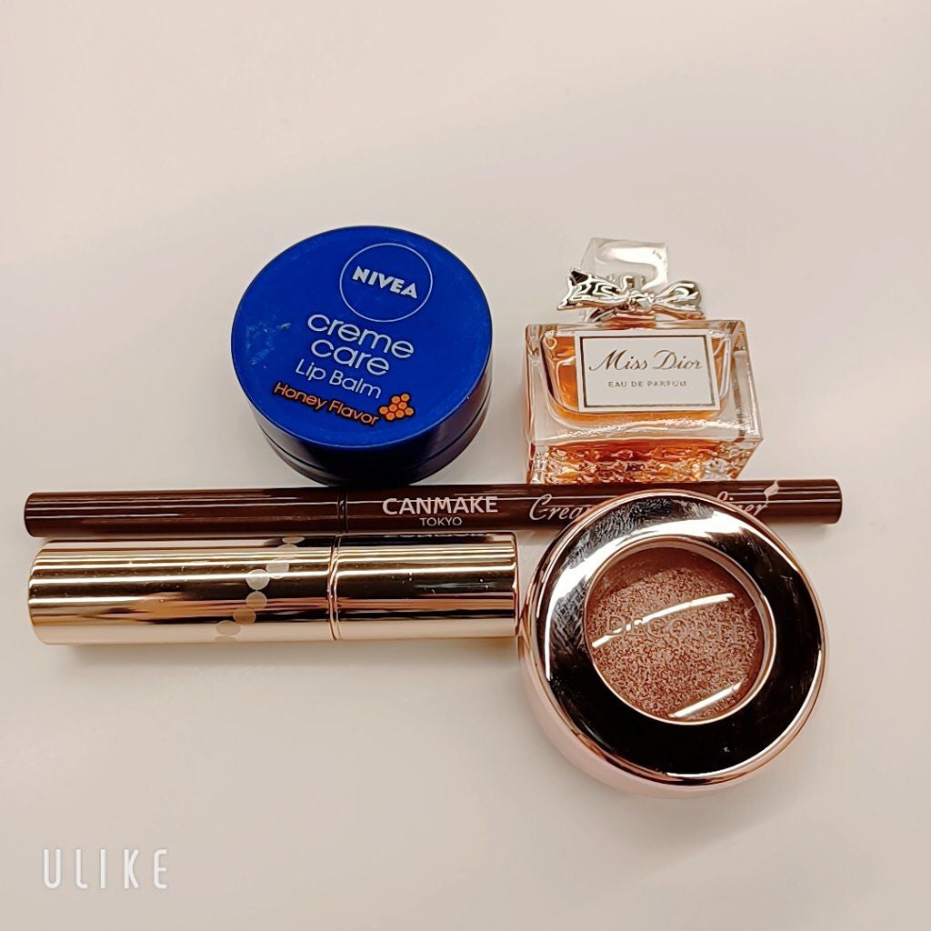 ニベア クリームケア リップバーム はちみつの香り/ニベア/リップケアを使ったクチコミ(1枚目)