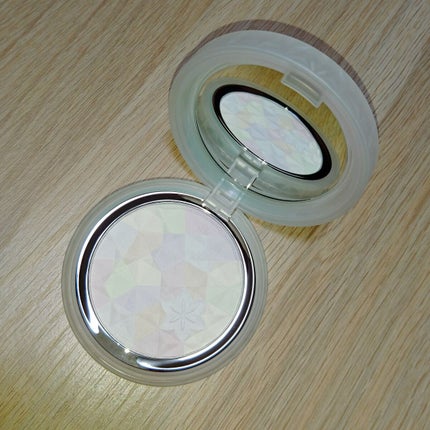 AQ オーラ リフレクター/DECORTÉ/プレストパウダーを使ったクチコミ(2枚目)