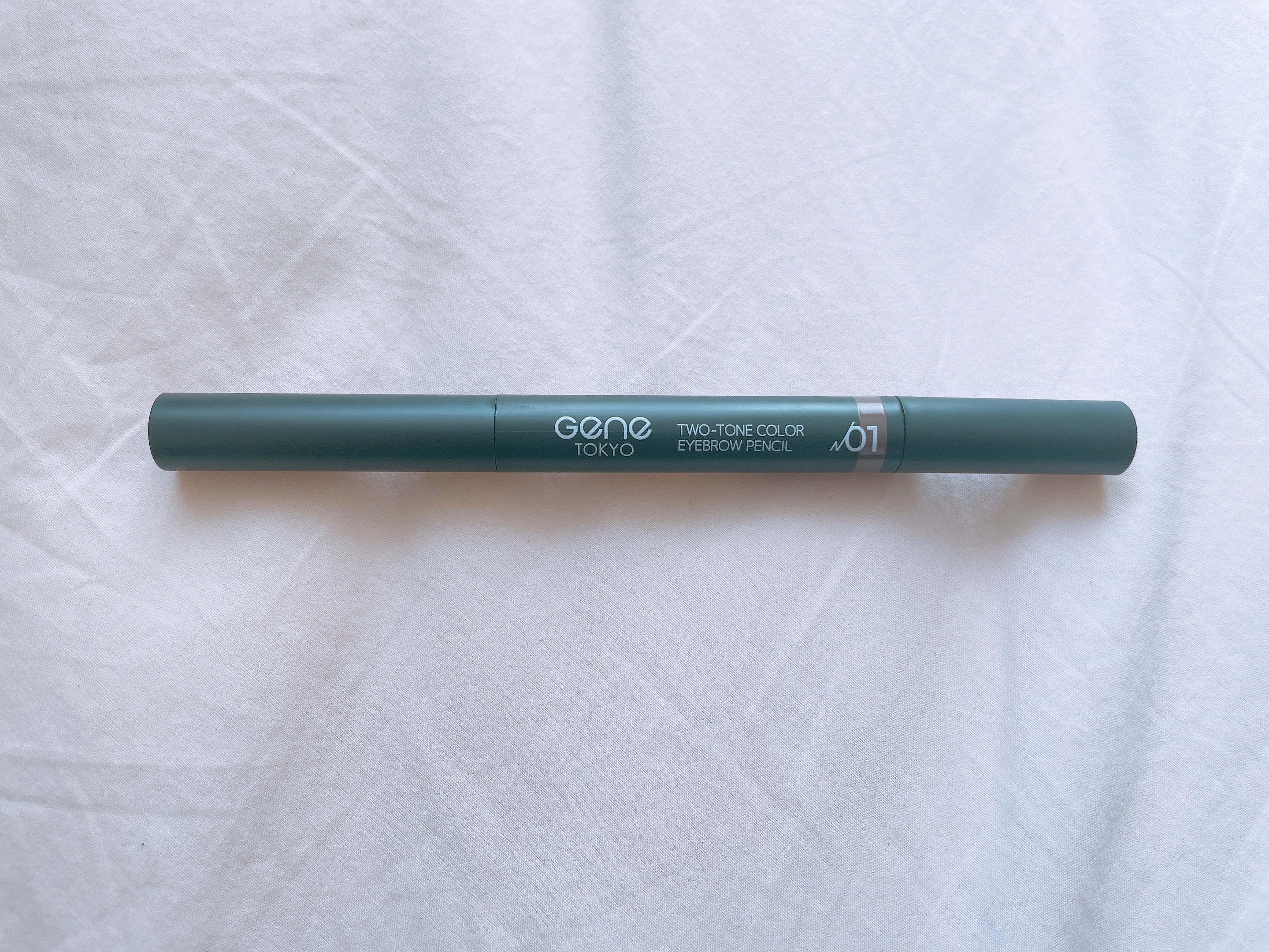 ツートンカラーアイブロウペンシル/GENE TOKYO/アイブロウペンシルを使ったクチコミ（2枚目）