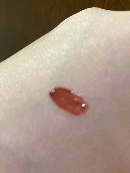 アンドバイロムアンド グラッシーボムティント/&nd by rom&nd/リップティントを使ったクチコミ(4枚目)