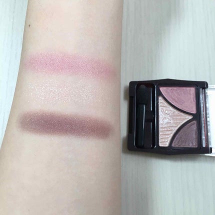 ジューシーピュアアイズ/キャンメイク/アイシャドウパレットを使ったクチコミ(3枚目)