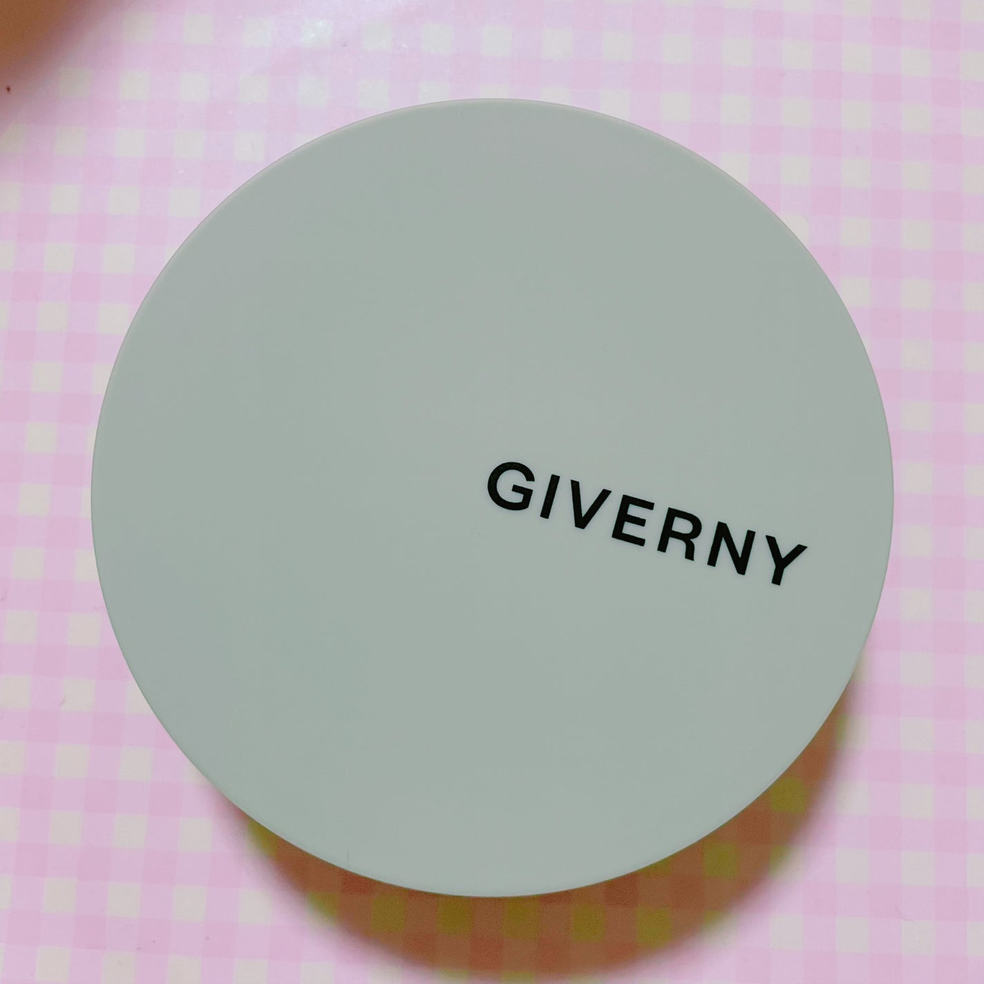 ジヴェルニー 密着カバークッション/GIVERNY/クッションファンデーションを使ったクチコミ(1枚目)