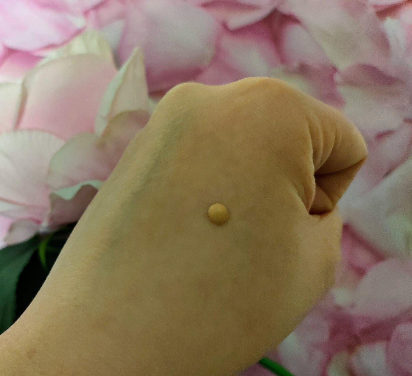 fantastic_make_iqfe on LIPS 「#PR#REVLONレブロン カラーステイロングウェアメイクア..」(2枚目)