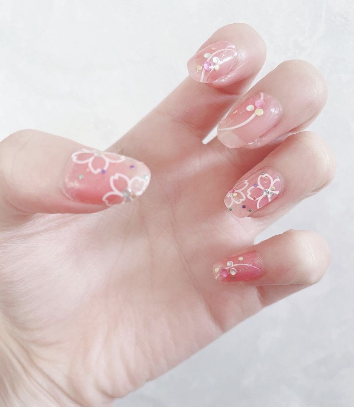 ネイルシール/Qoo10/ネイルシールを使ったクチコミ（2枚目）