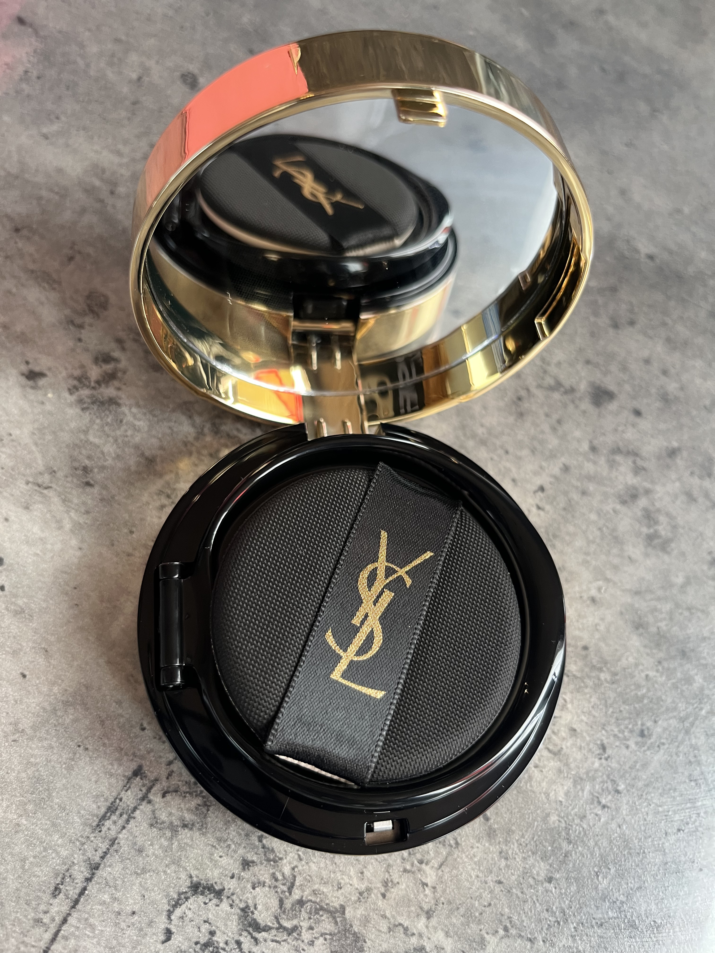 アンクル ド ポー ルクッションN/YVES SAINT LAURENT BEAUTE/クッションファンデーションを使ったクチコミ（2枚目）