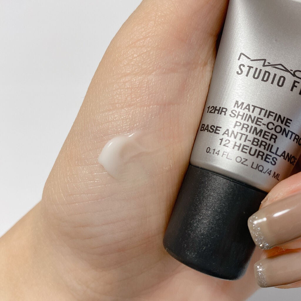 スタジオ フィックス マッティファイン シャイン コントロール プライマー/M・A・C/化粧下地を使ったクチコミ(2枚目)