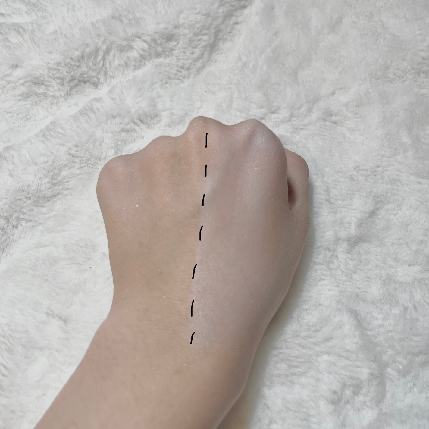 プリズム・リーブル・スキンケアリング・コレクター/GIVENCHY/化粧下地を使ったクチコミ(2枚目)